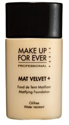 mat-velvet-matifying-foundation